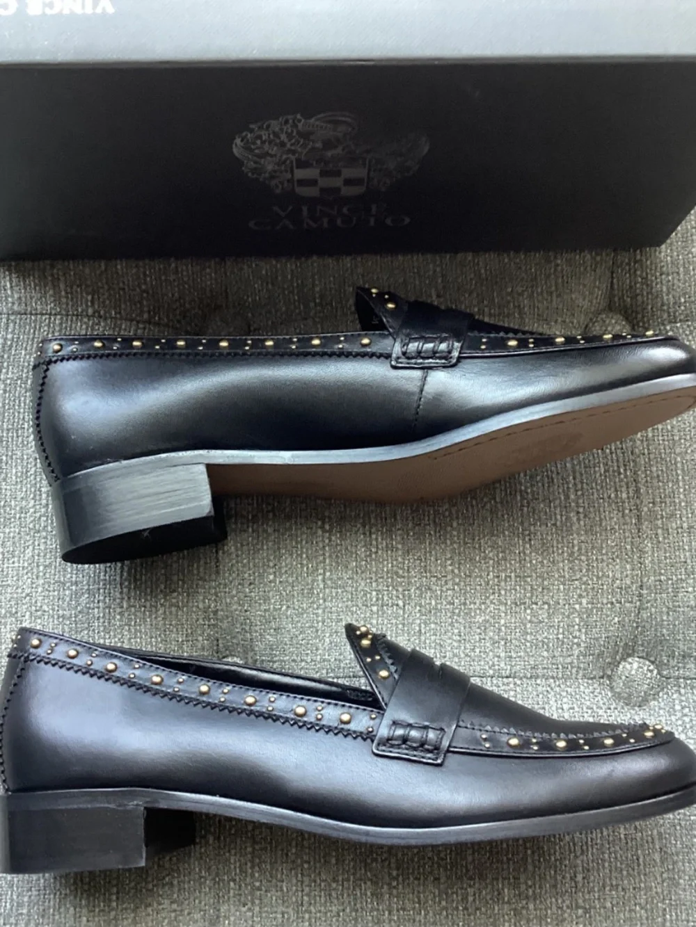 Vince Camuto Camdyn Studded Penny Loafer, size 8.5 - Picture 4 of 12